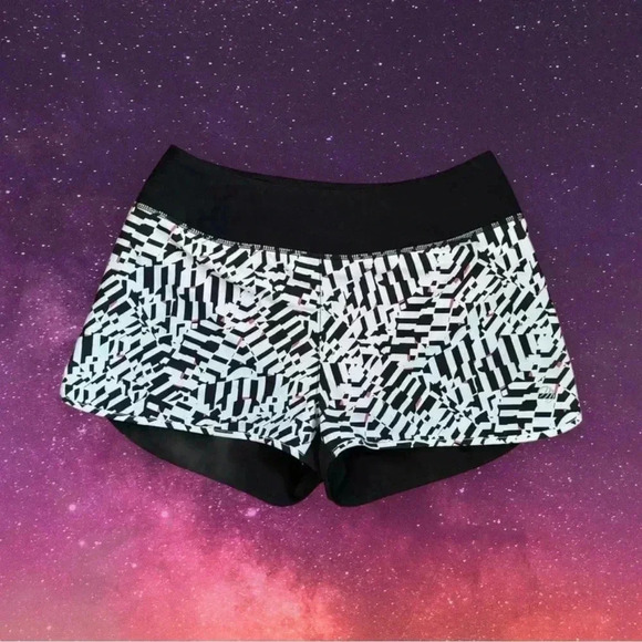 FREE 💟Women’s MPG Active  Lined Shorts - Picture 9 of 16